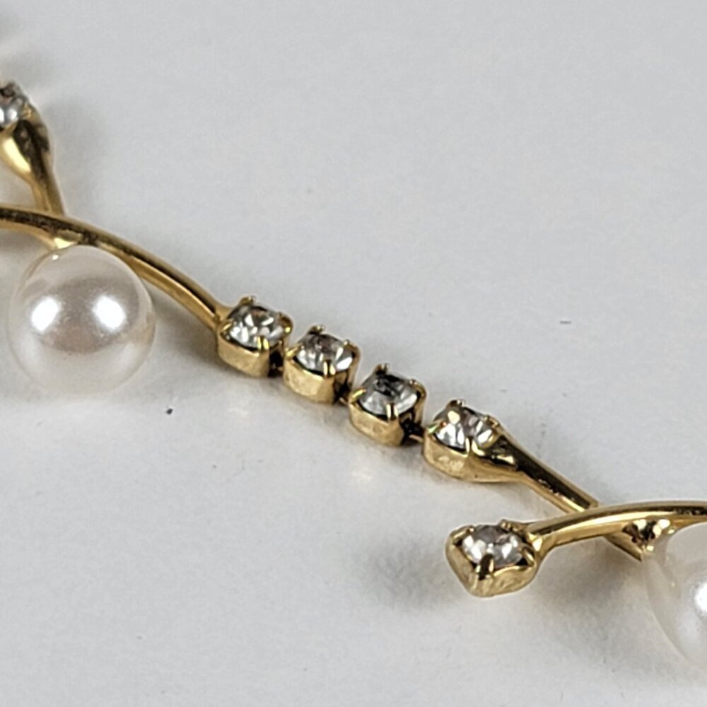 Vintage Gold-Tone Smoke Rhinestone White Faux Pearl Vine Necklace 18 In - Picture 7 of 11